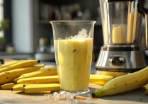 香蕉奶昔的做法