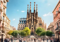 巴塞罗那旅游景点中，哪些是游客必去的神秘之地？