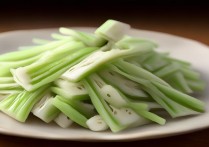 清炒藕片