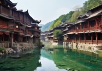 张谷英景点有哪些必打卡的古建筑和特色美食？