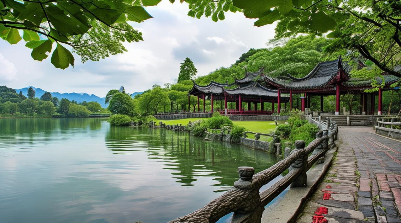 离徐州近的旅游景点 离徐州近的旅游景点